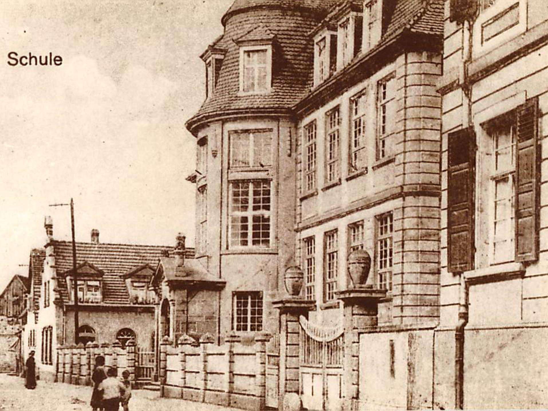  Historisches Foto der Turmschule Leimen 